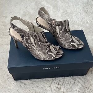 Cole Haan Sz 6.5 Snakeskin Open Toe Gray Sling Back women’s Heels